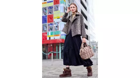 Ghete damă cu șiret: stil urban pentru zilele reci