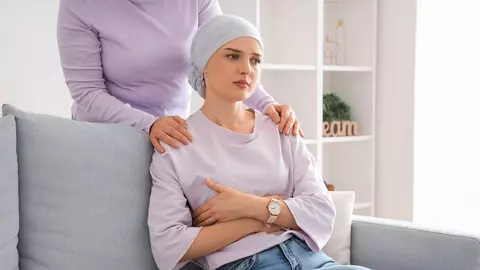 Cancerul apare tot mai frecvent la tineri. Studiu internațional: șapte tipuri de cancer au crescut semnificativ