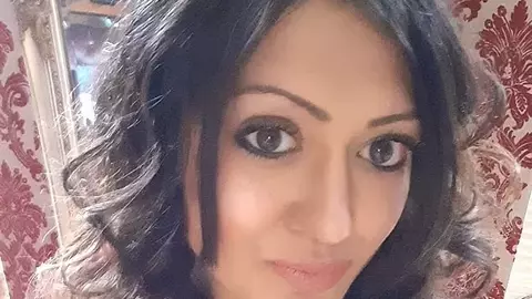O mamă în „agonie” după ce a gătit un ou la microunde în timp ce se filma pe TikTok