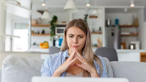 Ce este terapia cognitiv – comportamentală și cum poate ajuta la rezolvarea tulburărilor emoționale?