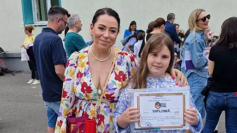 Oana Roman îi critică pe cei care își exploatează copiii în online: „Isa nu va fi expusă”