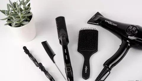 Cum obții un styling rapid, curat și rezistent, fără să aglomerezi rutina