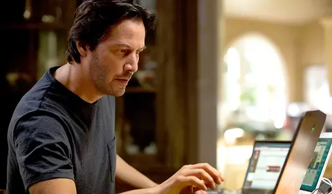 Semne că partenerul tău nu este deloc bine emoțional și se poate apropia un moment de criză personal sau în cuplu