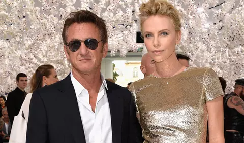 Charlize Theron vorbeste despre despartirea de Sean Penn