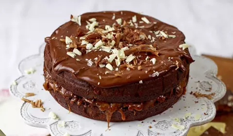 Tort de ciocolata si caramel sarat, dupa reteta lui Jamie Oliver
