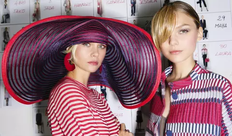 4 pasi esentiali pentru ingrijirea parului, vara