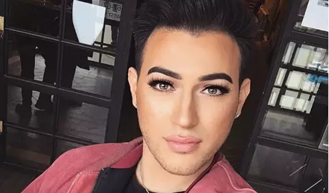 Manny Gutierrez, primul make-up ambasador Maybelline
