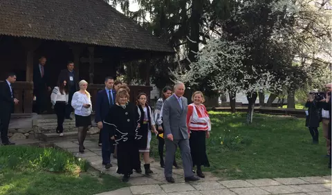 Printul Charles al Marii Britanii a vizitat in aceasta dimineata Muzeul Satului din Bucuresti (VIDEO)