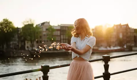 5 scenarii de vacanță pe care le poți încerca într-un city break al fetelor la Amsterdam