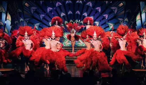 ELLE REPORTAJ: Femeile de la Moulin Rouge