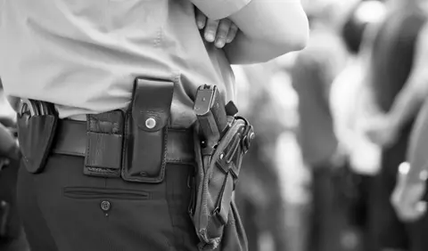 #ELLEnutace: Cand politistul e un agresor