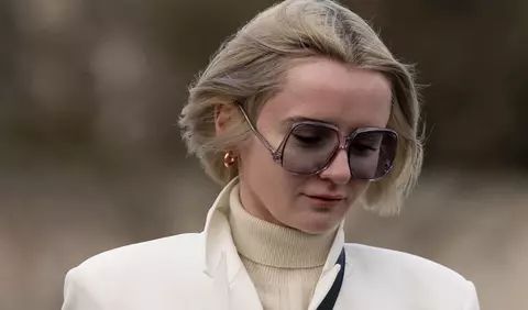10 semne importante că nu bei suficientă apă