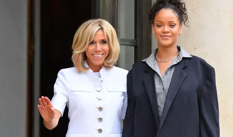 Rihanna s-a intalnit la Palatul Elysee cu Presedintele Frantei si Prima Doamna