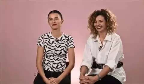 LIVE Q&A cu fetele LikeOne (VIDEO)