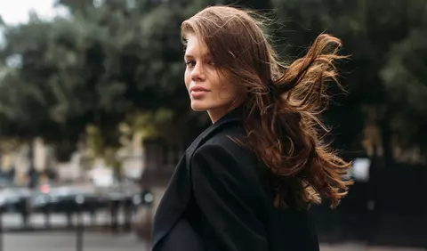 7 obiceiuri pe care femeile cu părul foarte sănătos le respectă cu sfințenie