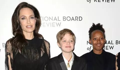 Cum le învață Angelina Jolie pe fiicele ei să îi ajute pe cei din jur
