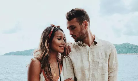 10 moduri în care îți poți da seama dacă ești îndrăgostită de cine trebuie