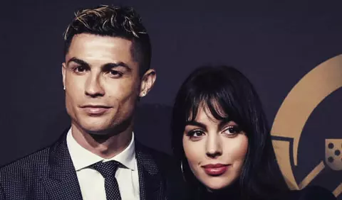 Cristiano Ronaldo și Georgina Rodriguez, vacanță romantică în Ibiza