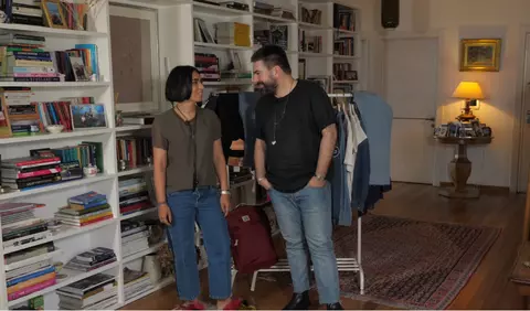 #ELLETeam: Cum să porți jeanșii Levi's 501, cu Domnica Mărgescu și Maurice Munteanu