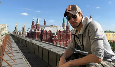 Gemenii lui Enrique Iglesias susțin echipe diferite la Cupa Mondială 2018, iar imaginile sunt adorabile