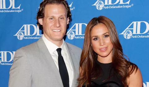 Fostul soț a lui Meghan Markle, Trevor Engelson, tocmai s-a logodit