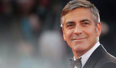 George Clooney, implicat într-un accident rutier în Sardinia