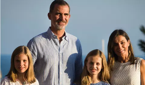 Familia regală a Spaniei ne surprinde cu o felicitare de Crăciun adorabilă