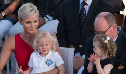 Prințesa Charlene de Monaco a publicat o imagine adorabilă cu gemenii Gabriella și Jacques