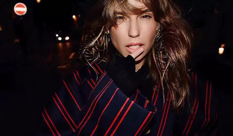 3 de la Londra (de Corina Bud)