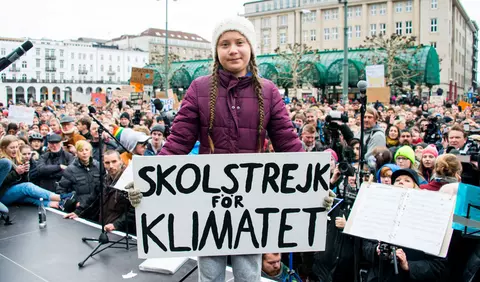 Cine este Greta Thunberg, adolescenta de 16 ani nominalizată la Premiul Nobel pentru Pace