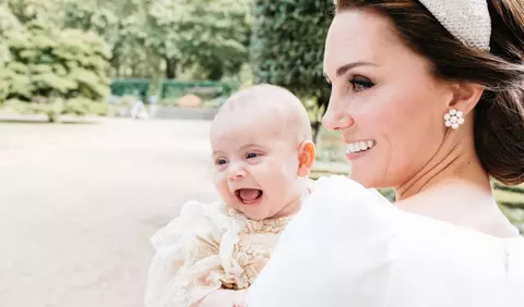 Prințul Louis a împlinit un an, iar imaginile făcute de Kate Middleton sunt adorabile