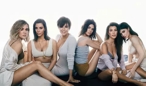 Suma pe care o primesc surorile Kardashian-Jenner pentru postările sponsorizate este, cu adevărat, impresionantă