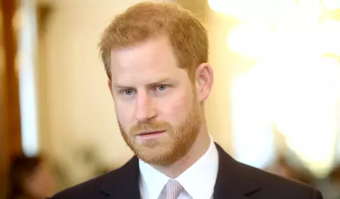 Prințul Harry a fost prezent la petrecerea din grădina Palatului Buckingham, găzduită de Regina Elisabeta a II-a