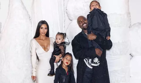 Prima imagine cu Psalm West, al patrulea copil al lui Kim Kardashian