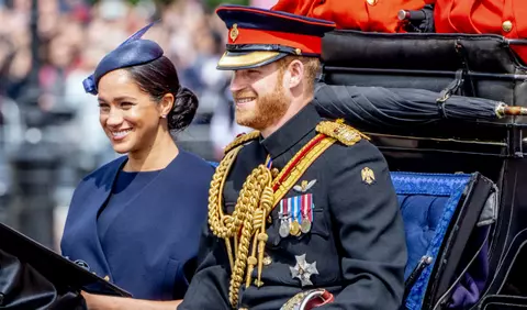 Prima imagine cu chipul lui Archie, fiul lui Meghan Markle și Prințul Harry
