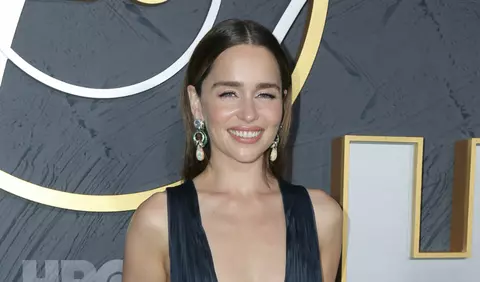 Emilia Clarkle, reuniune specială cu Jason Momoa și Kit Harington