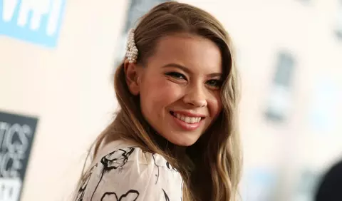 Modul în care Bindi Irwin, fiica lui Steve Irwin, îi aduce un omagiu tatălui său la nuntă