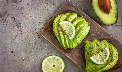 Ce se întâmplă în organismul tău atunci când mănânci avocado în fiecare zi