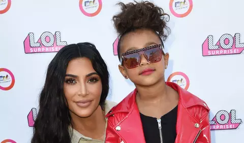 Kim Kardashian, din nou în mijlocul unei controverse din cauza fiicei sale