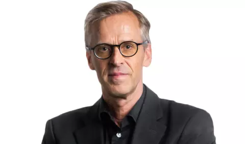 5 motive să aplici pentru un sejur pe insula creativității, deținută de speakerul Fredrik Härén