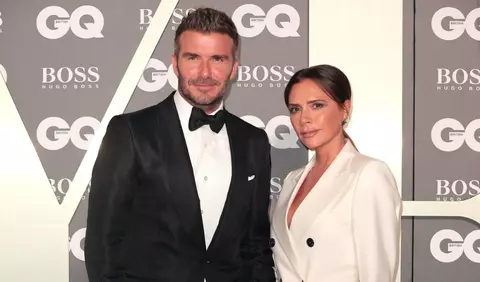 Victoria Beckham îl surprinde pe David Beckham într-un moment amuzant
