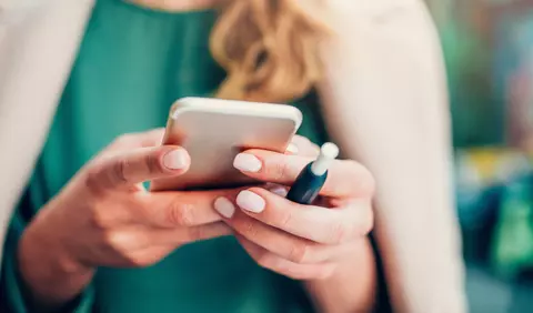 Ce alternative au fumătoarele după interzicerea țigărilor mentolate