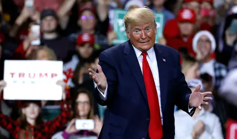 Trump susține că ia un medicament periculos ca să prevină infectarea cu coronavirus