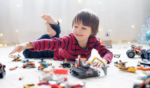 Povestea LEGO, fenomenul care a unit copiii din întreaga lume