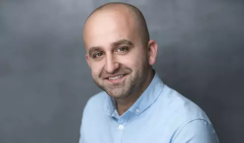 Cifrele cresc de la o lună la alta: cu 1,3 milioane de aplicări în iulie, un nou record istoric este atins. Candidații foarte tineri aplică mai mult decât oricând