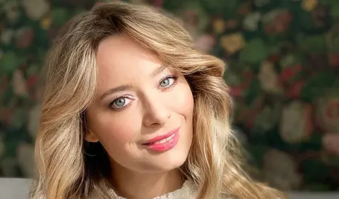 Laura Cosoi vorbește despre întâlnirea dintre cele două fiice ale sale