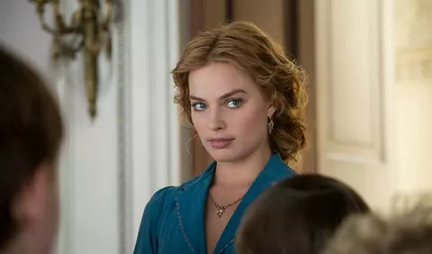 Trucuri feminine care crezi că îl atrag, dar de fapt îndepărtează un bărbat