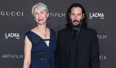 Keanu Reeves, surprins în ipostaze inedite alături de iubita lui, Alexandra Grant, în Berlin