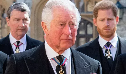 Gestul emoționant pe care Prințul Harry l-a făcut înainte să vină la înmormântarea bunicului său, în Marea Britanie