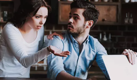 Semnele minciunii în relație: le-ai întâlnit și tu?